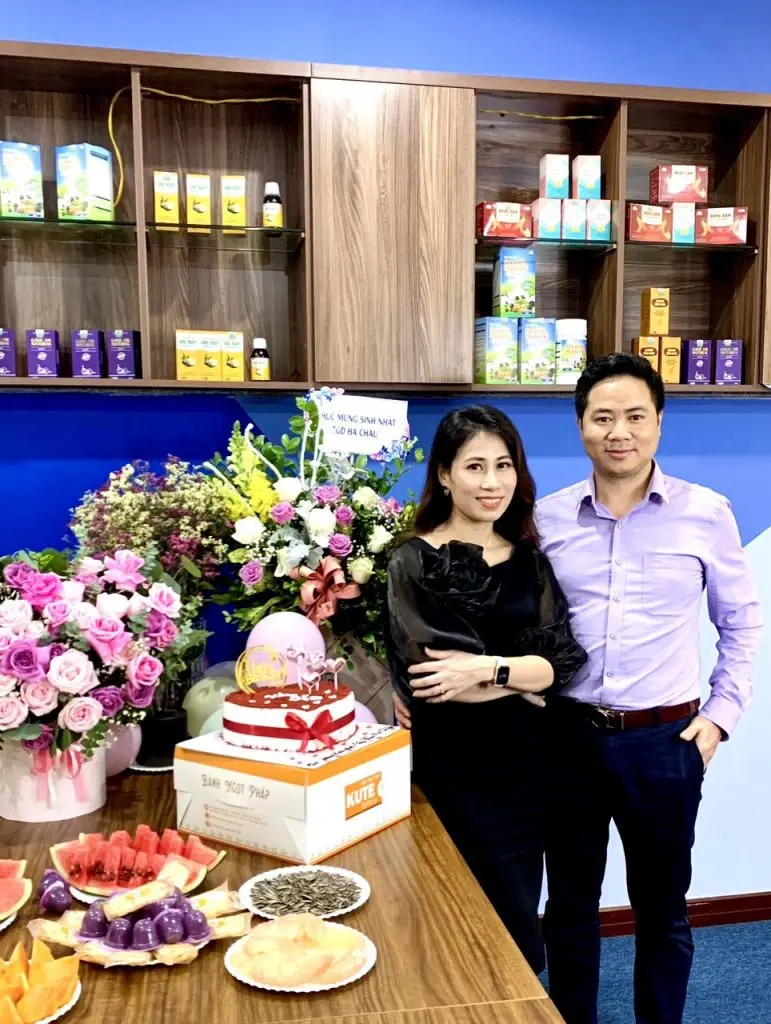 NGUYÊN SINH GROUP CHÚC MỪNG SINH NHẬT TỔNG GIÁM ĐỐC